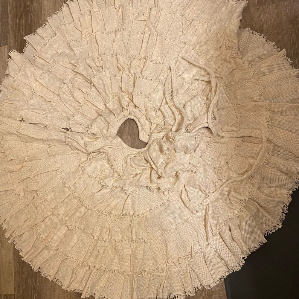 Burlap cotton ruffled Christmas tree skirt farmhouse boho rustic country decor